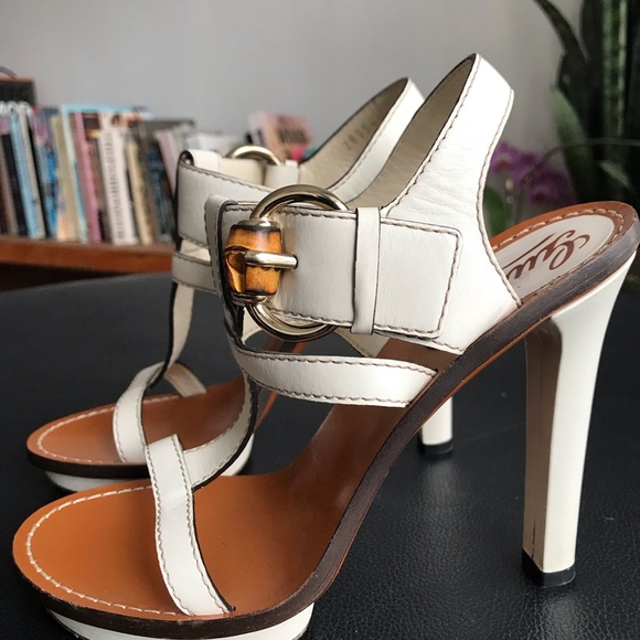 GUCCI HIGH HEELED SANDALS - Picture 4 of 7